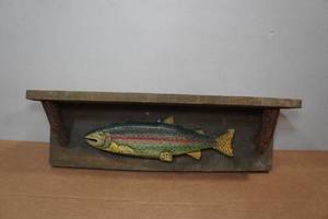 lot 84 image: Fish Themed Wall Shelf