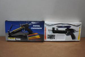 lot 85 image: Pistol Style Mini Crossbow - 50 Lbs