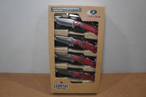 lot 86 image: Mossy Oak Country Roots Hunting Fixed Blade Knife Set