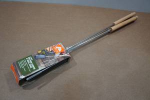 lot 95 image: Ozark Trail 2-Piece Hot Dog Cooker & Grill Fork