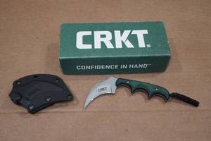 lot 124 image: CRKT Keramin Fixed Blade Hunting Knife