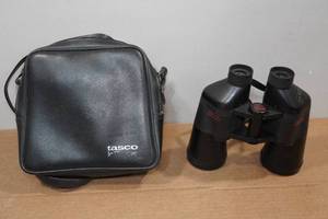 lot 159 image: Tasco 10x50mm Binoculars