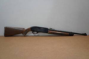 lot 214 image: Crosman 766 Air Rifle