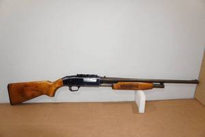 lot 2K image: Western Field M550CD 20 Gauge Pump-Action Shotgun