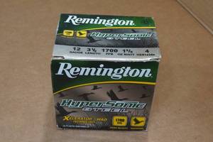 lot 397 image: 25 Remington HyperSonic 12 Gauge 3-12 Steel 4 Shot Shotshells
