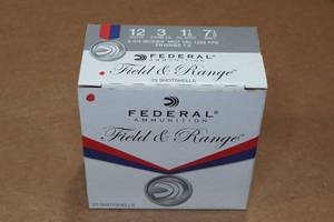 lot 402 image: 25 Federal Field & Range 12 Gauge 2-34 7.5 Shot Shotshells