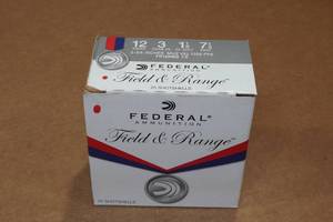 lot 406 image: 25 Federal Field & Range 12 Gauge 2-34 7.5 Shot Shotshells