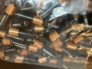 lot 75 image: Duracell AA Powerboost Batteries