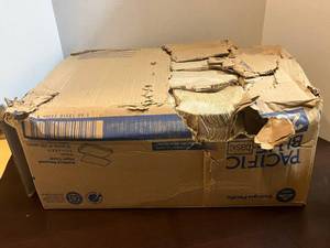 lot 44 image: Brown Paper Towels