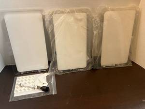 lot 55 image: Small Dry Erase Boards