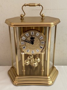 lot 19 image: Hermle Quartz Brass Anniversary Mantel Clock, Made in West Germany, 7 x 9