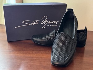lot 35 image: Sesto Meucci Black Woven Leather Loafers with Box