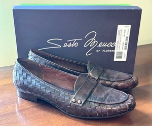 lot 36 image: Sesto Meucci Brown Woven Leather Loafers, Size 6.5 M, Made in Italy