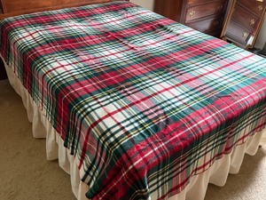lot 47C image: L.L. Bean Plaid Wool Blanket for Queen or Double Bed