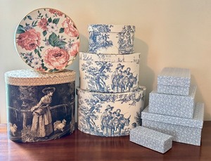 lot 62 image: Collection of 8 Decorative Storage Boxes with Vintage Floral and Pastoral Designs