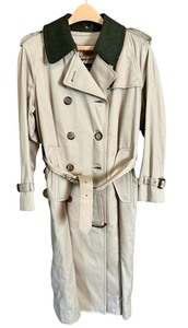 lot 98 image: Lands End Double-Breasted Belted Trench Coat with Dark Collar