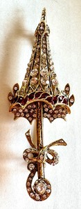 lot 15J image: Vintage Rhinestone Umbrella Brooch with Red and Clear Stones, 3.25 Inch
