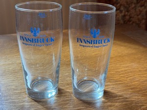 lot 82 image: Pair of Innsbruck Imported Lager Beer Glasses 16 oz