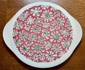 lot 85 image: Vintage 12-Inch Edelkeram Grunstadt Ceramic Platter with Geometric Pattern