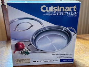 lot 88 image: Cuisinart Everyday 9-12 Inch Gratin with Cover