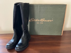 lot 91 image: Eddie Bauer Black Leather Boots Size 7 with Box