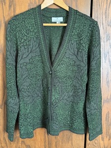 lot 97 image: Peruvian Connection Green and Black Jacquard Cardigan Sweater Size L