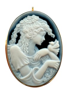 lot 8H image: 14K Italian Cameo Brooch Pendant with Lady and Bird