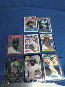 lot 28 image: 8 Tony Gwynn Cards