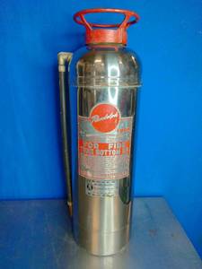 lot 78 image: Vintage Randolph Foam Fire Extinguisher