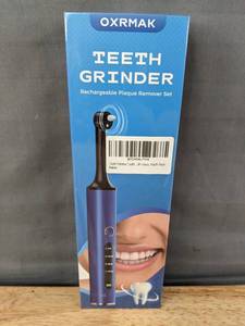 lot 333 image: OXRMAK Teeth Grinder Rechargeable Plaque Remover Set - Brand New