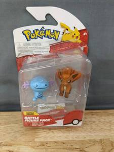 lot 55 image: Pokemon Battle Figure Pack Wooper and Vulpix - Brand New