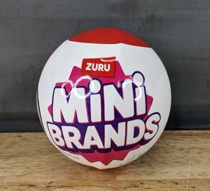 lot 71 image: Zuru Mini Brands Netflix Gold Minis Ball - Brand New