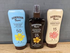lot 73 image: 3 Hawaiian Tropic Sunscreen Lotion and Oil - Brand New