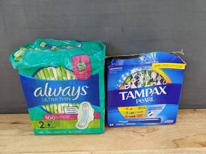 lot 127 image: 42 Always Ultra Thin Long Super Pads & 34 Tampax Pearl Triple Pack Tampons - Brand New