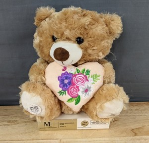 lot 132 image: Modern Expressions Voice Recording Bear Plush Toy - Brand New