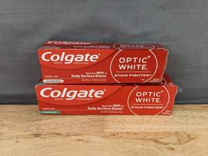 lot 133 image: 2 Colgate Optic White Stain Fighter Toothpaste Tubes - Brand New