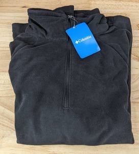 lot 10G image: Columbia Womens Fleece Pullover, Black, Medium - Brand New