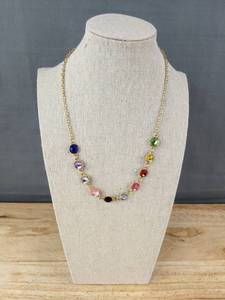 lot 200 image: Goldish Adjustable Necklace with 10 Colored Stones - Brand New