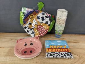 lot 228 image: 120 Piece Happy Birthday Party Cups, Plates, and Napkins Set - Brand New