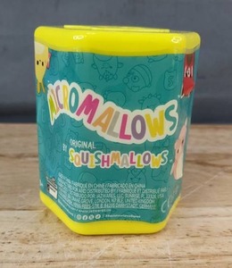 lot 95G image: Micromallows by Squishmallows Series 1 Mystery Plush Toy - Brand New