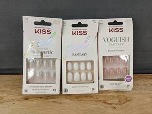 lot 280 image: 2 Kiss Fantasy Gel Sets & Voguish Fantasy False Nail Sets - Brand New