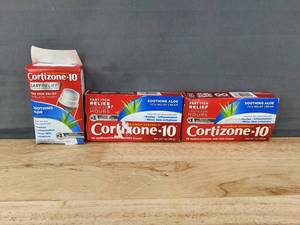 lot 284 image: 2 Cortizone-10 Maximum Strength Relief Creams and Cortizone-10 Easy Relief Soothing Aloe Roll On - Brand New