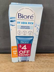 lot 291 image: Biore UV Aqua Rich SPF 50 Weightless Moisturizer, 1.7 fl oz - Brand New