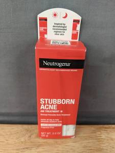 lot 86G image: Neutrogena Stubborn Acne AM Treatment 2.0 oz - Brand New