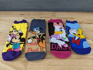 lot 51G image: 4 Pairs Disney Character Unisex Socks - Brand New