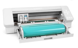 lot 6B image: Silhouette Cameo 4 Electronic Cutter $299 Retail - Brand New