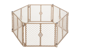 lot 441 image: Toddleroo by North States - Superyard Baby Play Yard Freestanding 6-Panel Baby Playpen