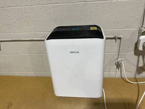 lot 89 image: AIRPLUS Dehumidifier (DOE Rating 18.73 pintsday) 70 Pint Max Dehumidifiers