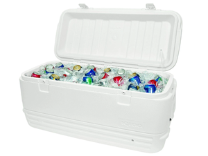 lot 32 image: Igloo Polar 120 qt Cooler