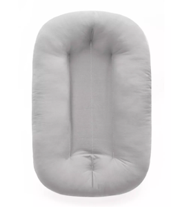 lot 46 image: Infant Lounger Snuggle Me